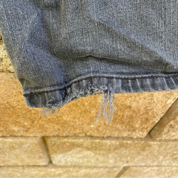 WRANGLER Women’s Black Straight Leg Short Rise Aura Jean Size 4 - Picture 3 of 13